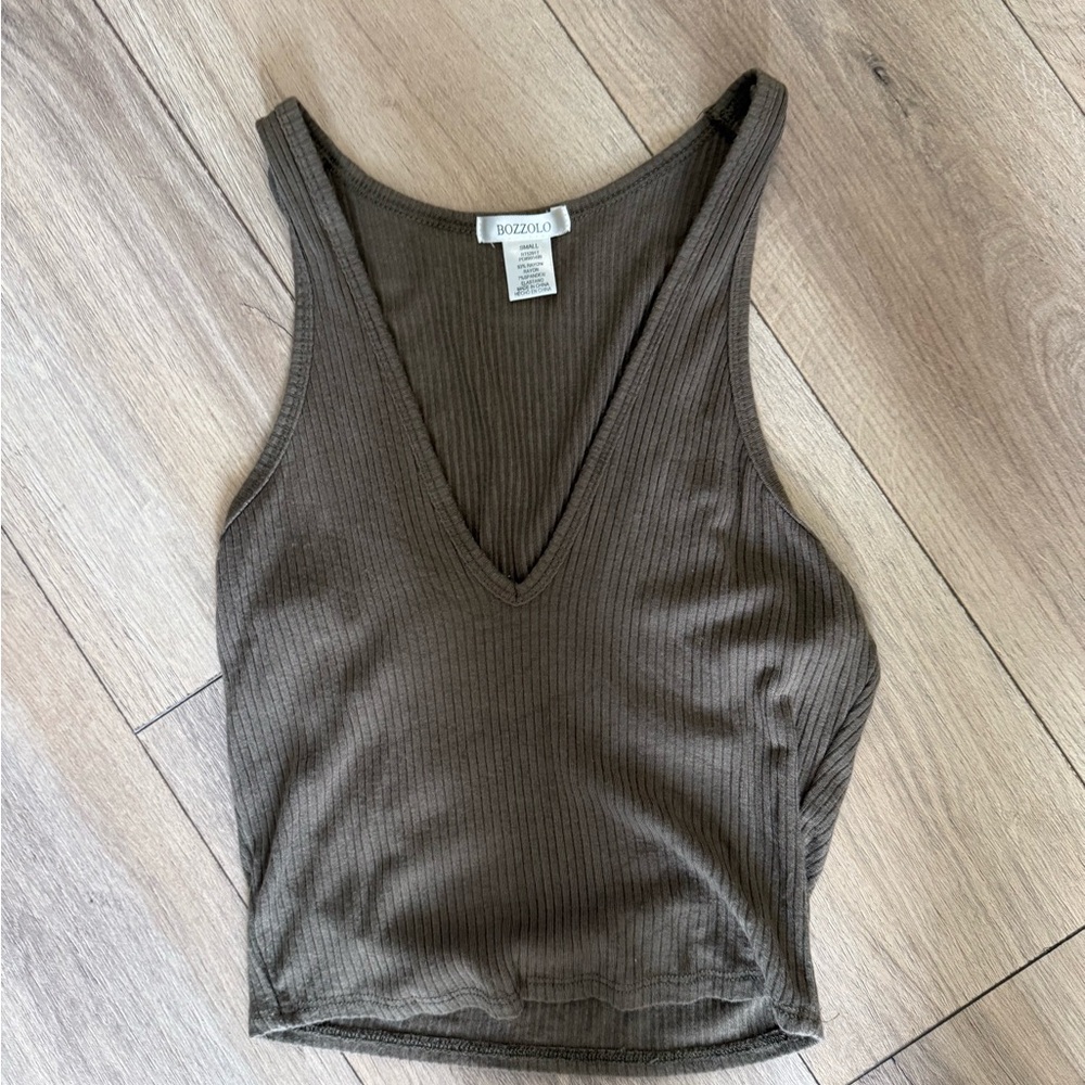 Bozzolo Green Ribbed Crop Tank Top